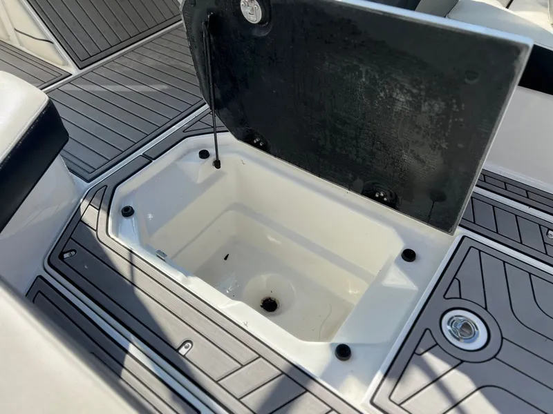 Slide: The Image of Nautique G23 2018 - 26