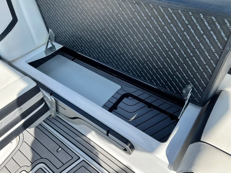 Slide: The Image of Nautique G23 2018 - 29