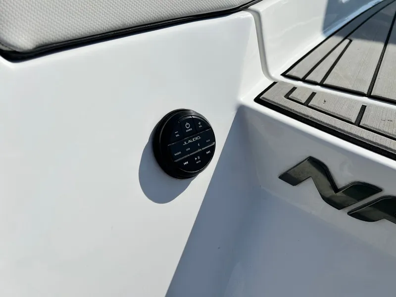 Slide: The Image of Nautique G23 2018 - 32