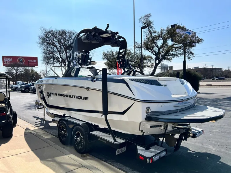 Slide: The Image of Nautique G23 2018 - 5