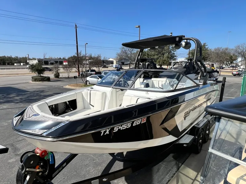 Slide: The Image of Nautique G23 2018 - 7