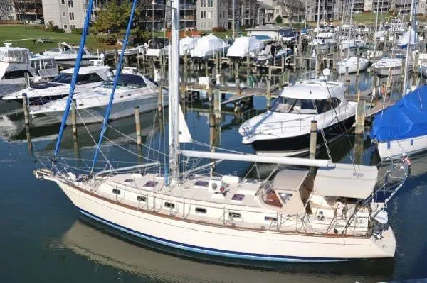 Slide: The Image of Island Packet 440 2006 - 0