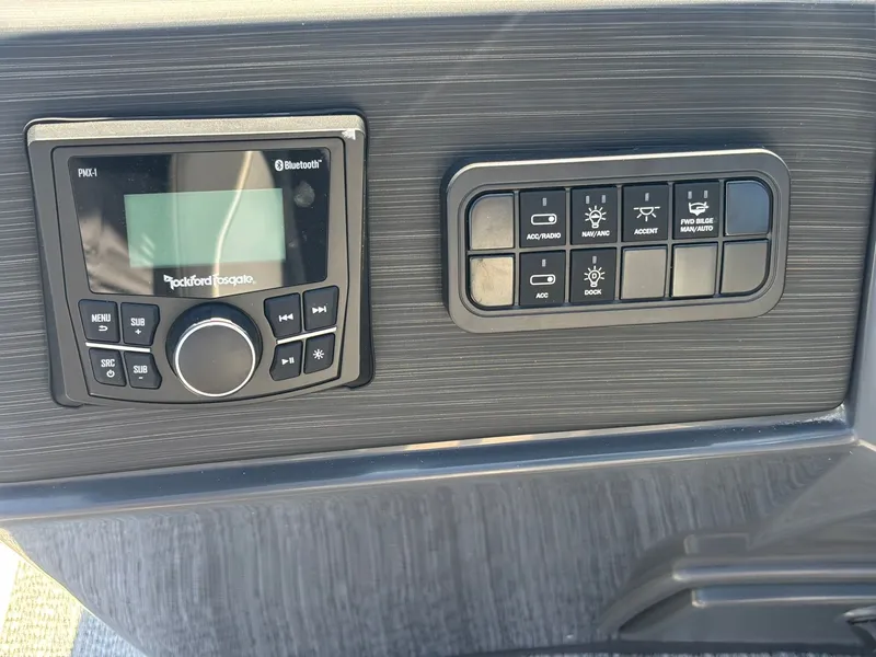 Slide: The Image of Bennington 22 SSR Sport 2026 - 19