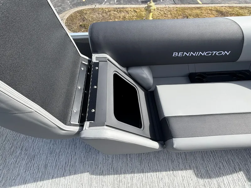 Slide: The Image of Bennington 22 SSB Base 2026 - 20