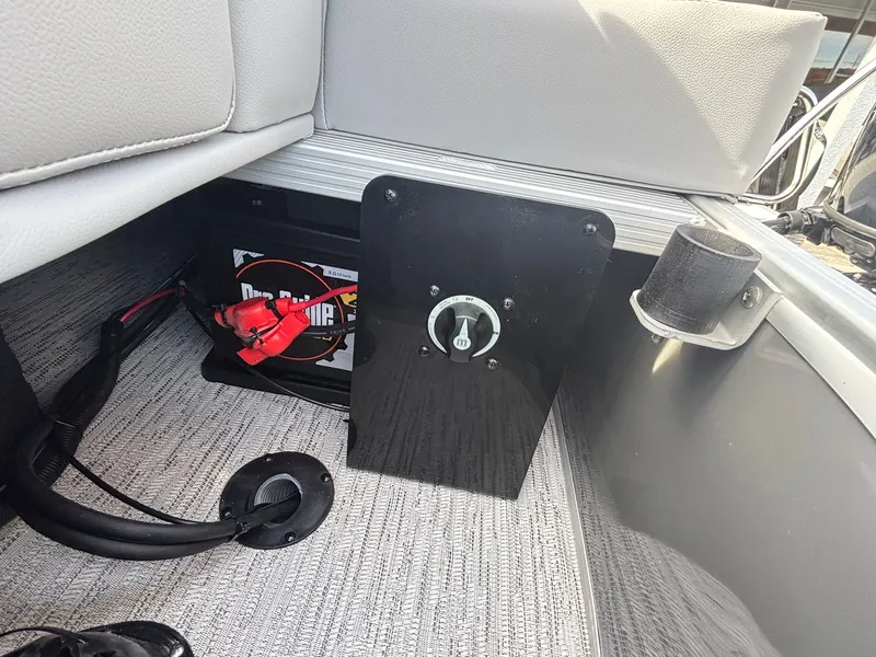 Slide: The Image of Bennington 22 SSB Base 2026 - 30