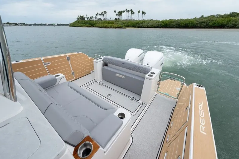 Slide: The Image of Regal 34 SAV 2026 - 17