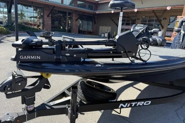 Slide: The Image of 2026 Nitro Z20 XL Pro boat with Garmin equipment on a trailer. - 5