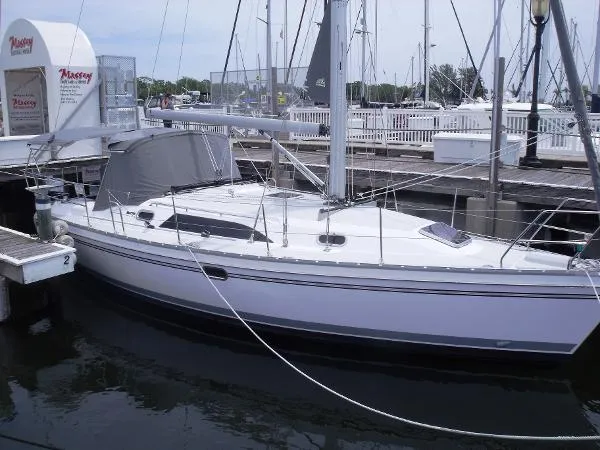 Slide: The Image of Catalina 355 Fully Equipped 2018 - 1