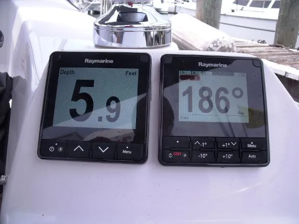 Slide: The Image of Catalina 355 Fully Equipped 2018 - 7