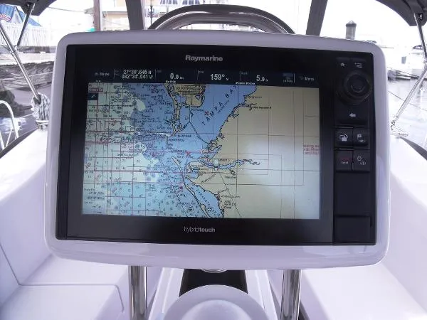 Slide: The Image of Catalina 355 Fully Equipped 2018 - 8