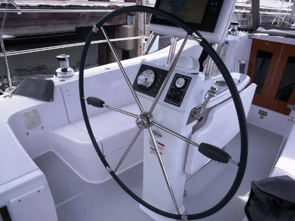 Slide: The Image of Catalina 355 Fully Equipped 2018 - 9