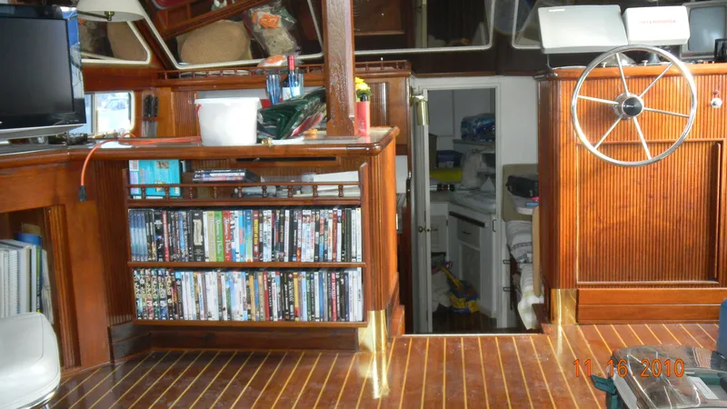 Slide: The Image of Tollycraft Cockpit MY 1988 - 6