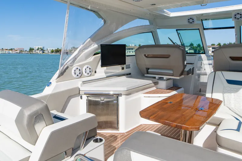 Slide: The Image of Interior of 2023 Tiara Yachts 34 LX with luxurious design. - 37