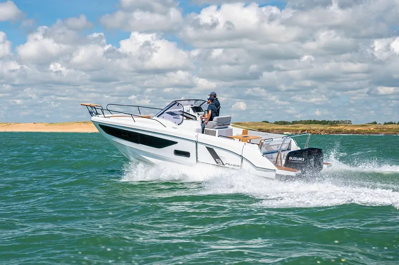 The Image of 2023 Beneteau Flyer 9 SUNdeck cruising on open water. - 0