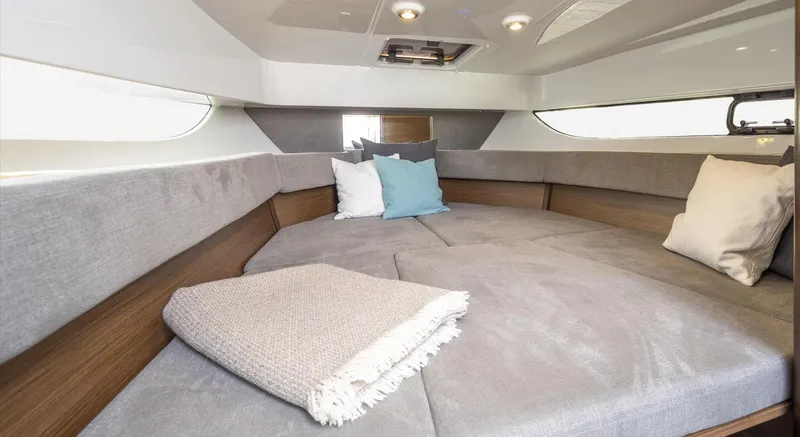 Slide: The Image of Interior of 2023 Beneteau Flyer 9 SUNdeck with cozy bed. - 12