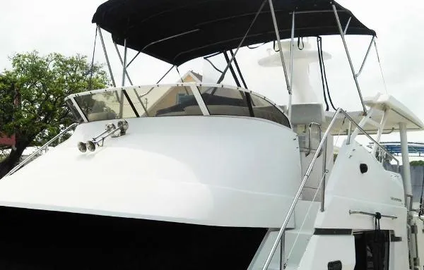 Slide: The Image of Silverton 322 Motor Yacht 1999 - 3