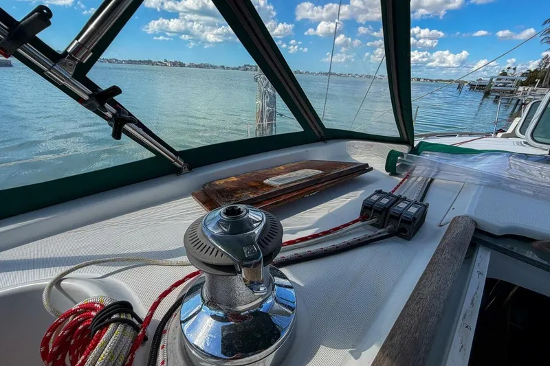 Slide: The Image of Cockpit view of 1998 Beneteau Oceanis 36 CC sailboat with winch and ropes. - 50