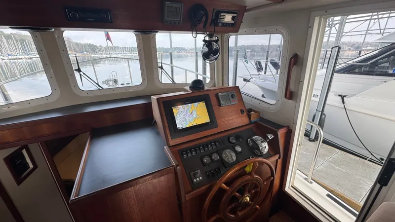 Slide: The Image of Pilothouse - 19