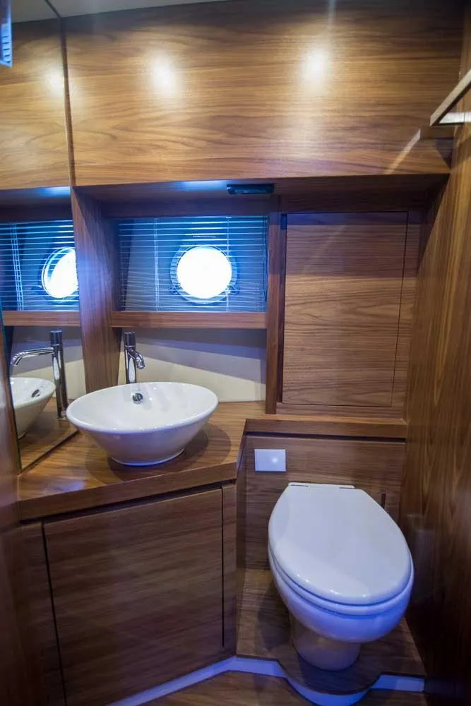 Slide: The Image of Master Stateroom Head - 41