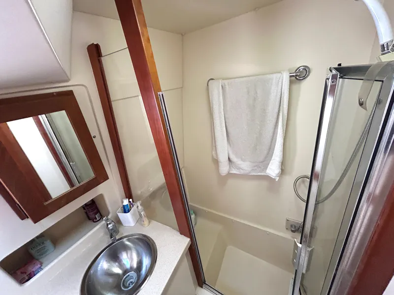 Slide: The Image of Mainship Trawler 2004 - 52