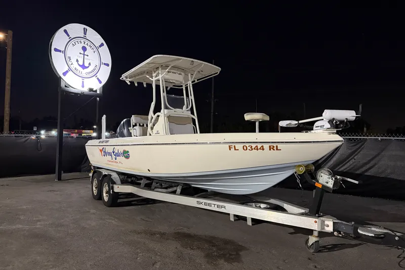 The Image of 2016 Skeeter SX2250 boat on trailer at Afys Marine, Panacea, FL. - 0