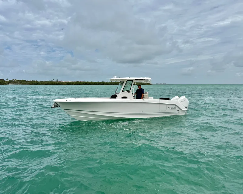 Slide: The Image of Boston Whaler 280 Outrage 2026 - 1
