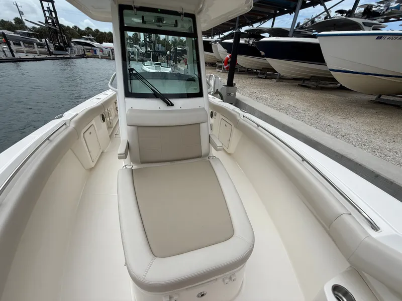 Slide: The Image of Boston Whaler 280 Outrage 2026 - 8