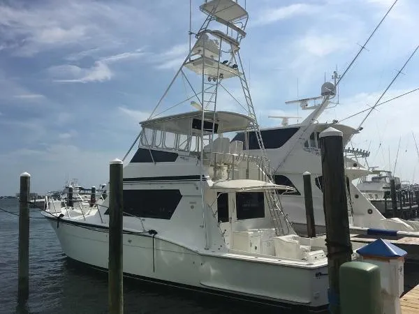 Slide: The Image of Hatteras Convertible 1990 - 3