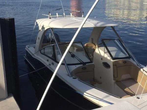 Slide: The Image of Scout 275 Dorado 2016 - 0