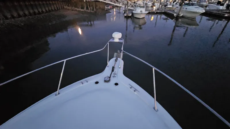 Slide: The Image of Carver Yachts Voyager 1997 - 3