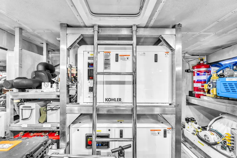 Slide: The Image of Prestige 750 2015 - 65