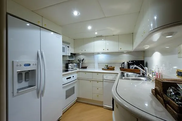 Slide: The Image of Lazzara Yachts Walkaround 1997 - 5