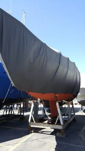 Slide: The Image of Islander 34 1985 - 4