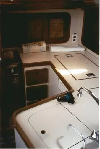 Slide: The Image of Islander 34 1985 - 9