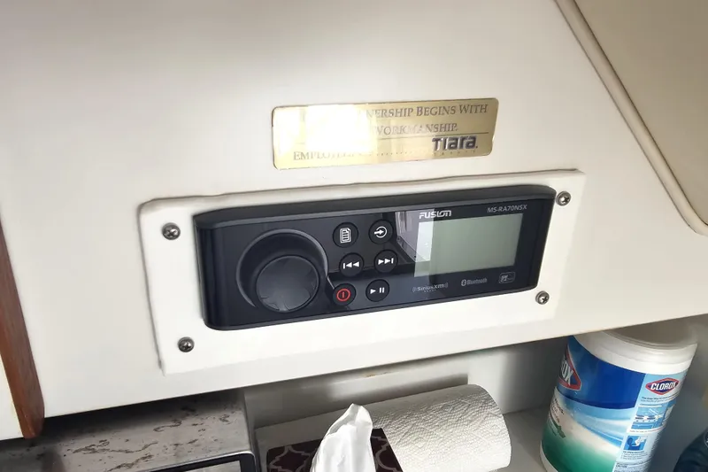 Slide: The Image of Control panel on a 2003 Tiara Yachts 2900 Coronet with Fusion stereo system. - 33