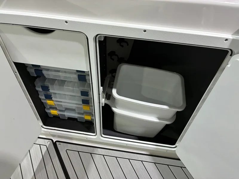 Slide: The Image of Yamaha 255 FSH Sport H 2026 - 12