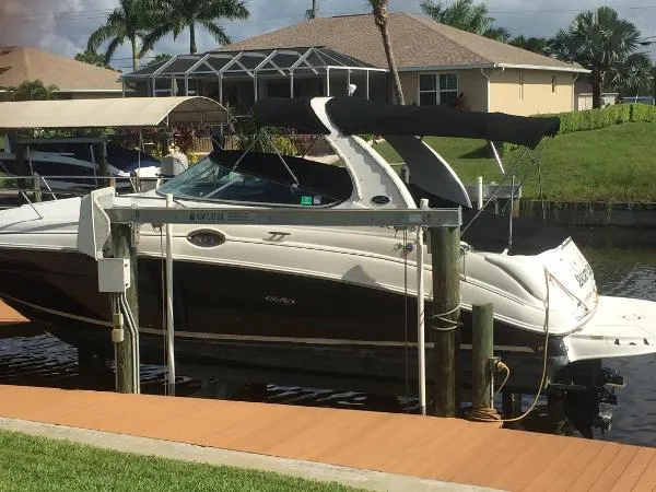 Slide: The Image of Sea Ray 280 Sun Dancer 2006 - 0