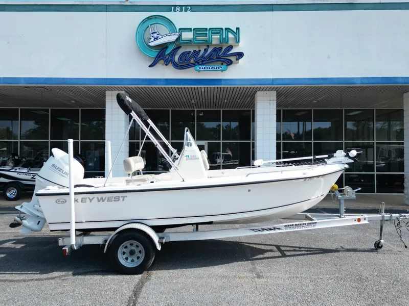 The Image of Key West 1720 Sportsman 2021 - 1
