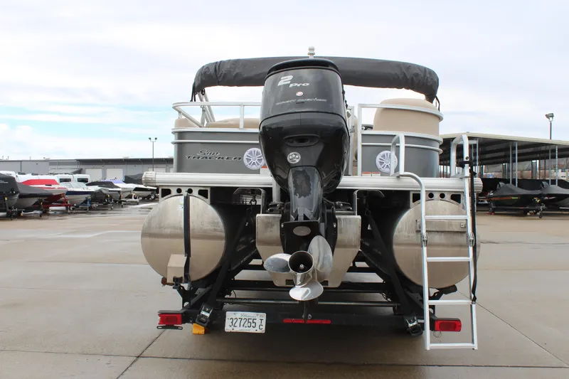 Slide: The Image of 2016 Sun Tracker Party Barge 24 XP3 pontoon boat with outboard motor, rear view. - 6