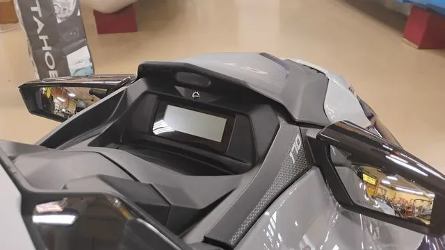 Slide: The Image of Sea-Doo GTI 2025 - 17