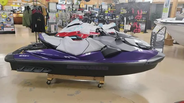 Slide: The Image of Sea-Doo GTI 2025 - 28