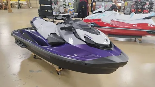 Slide: The Image of Sea-Doo GTI 2025 - 3