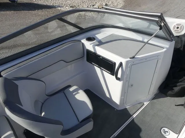 Slide: The Image of Yamaha SX190 2021 - 13