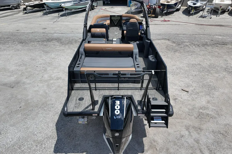 Slide: The Image of 2026 Viaggio Diamante 24 S boat with Mercury 300 V8 engine, docked outdoors. - 4