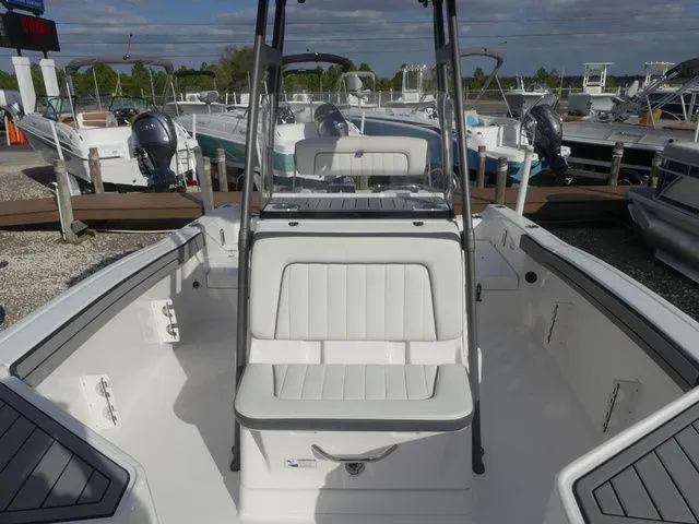 Slide: The Image of Yamaha 210 FSH Sport 2019 - 10