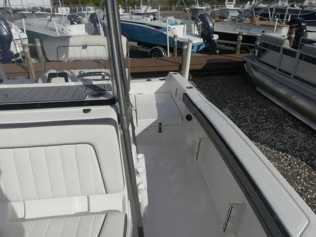 Slide: The Image of Yamaha 210 FSH Sport 2019 - 13