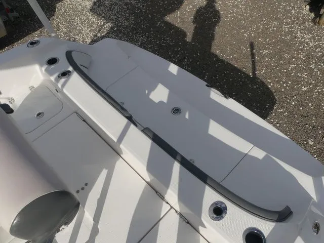 Slide: The Image of Yamaha 210 FSH Sport 2019 - 16