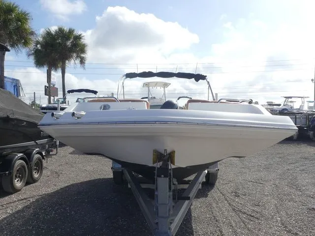 Slide: The Image of Hurricane SunDeck Sport 201 OB 2017 - 2