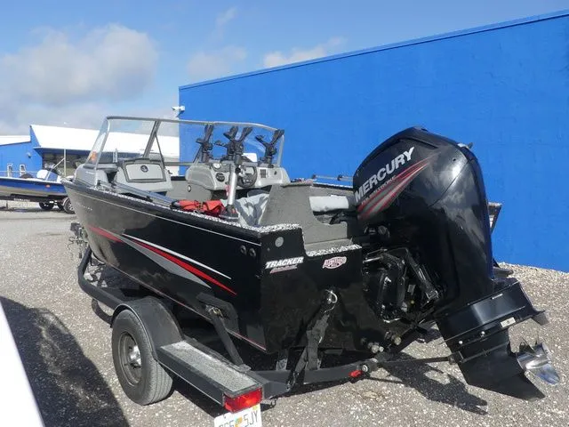 Slide: The Image of Tracker Pro Guide V-175 Combo 2019 - 6