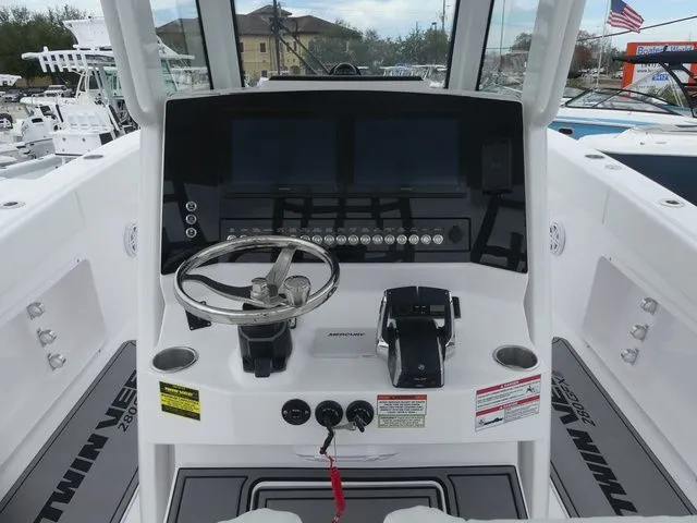 Slide: The Image of Twin Vee 280 GFX2 2026 - 11